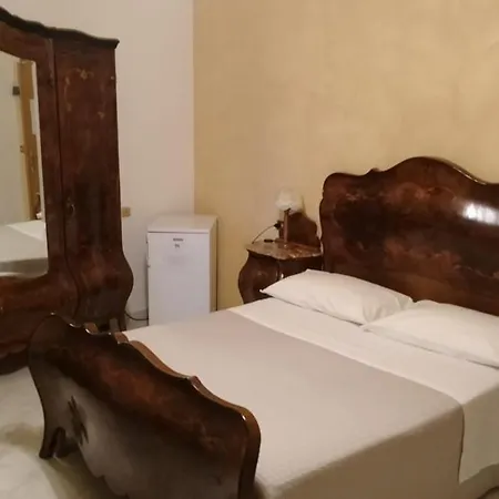 Отель La Margherita &