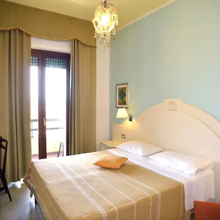 Hotel La Margherita & 3*