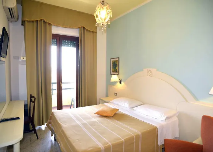 Hotel La Margherita & 3*