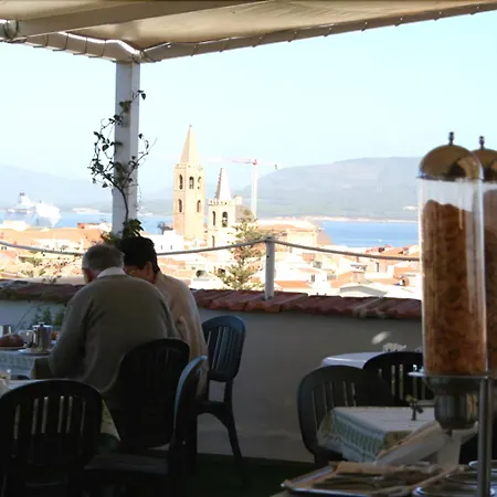 La Margherita & Ξενοδοχείο Αλγκέρο