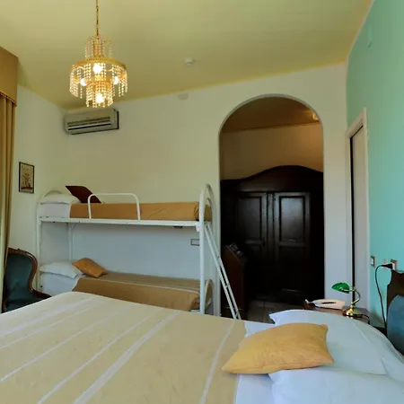 Ξενοδοχείο La Margherita & 3*